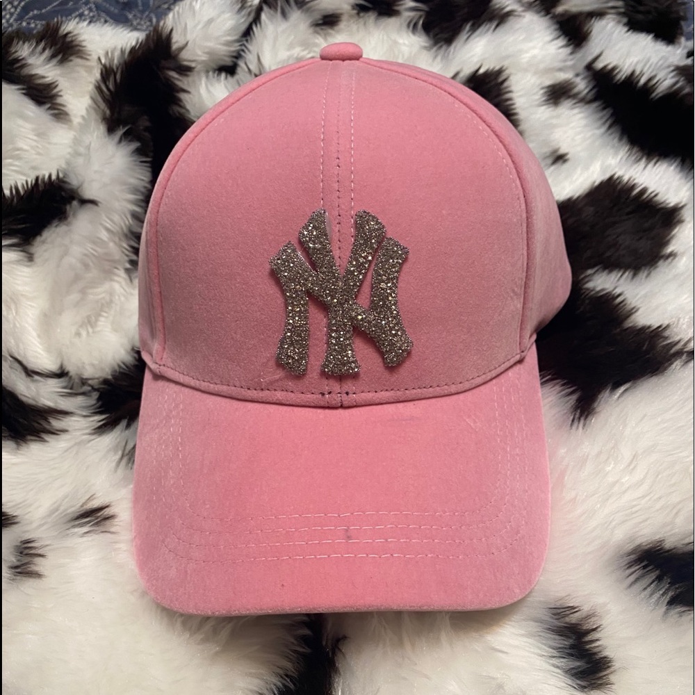 NY Pink Velvet Hat